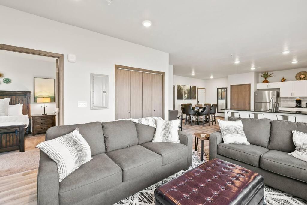 Spacious New 2 Bed 2 Bath Apt By Downtown Spokane Exteriör bild