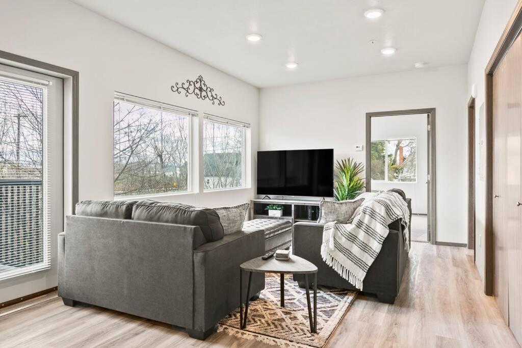 Spacious New 2 Bed 2 Bath Apt By Downtown Spokane Exteriör bild
