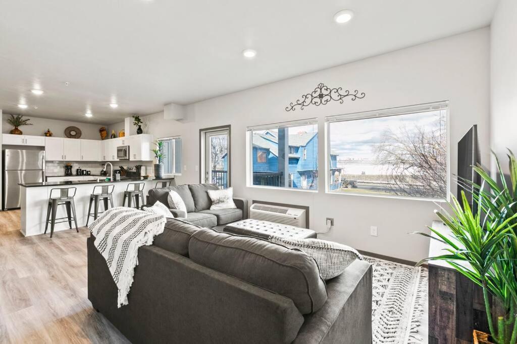 Spacious New 2 Bed 2 Bath Apt By Downtown Spokane Exteriör bild